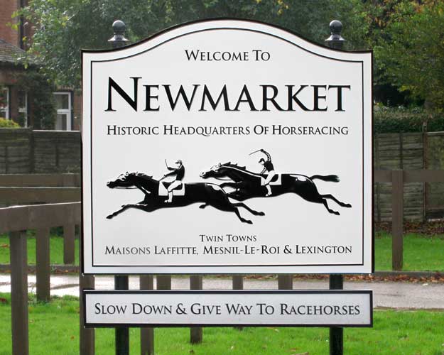 Newmarket Boundary Sign
